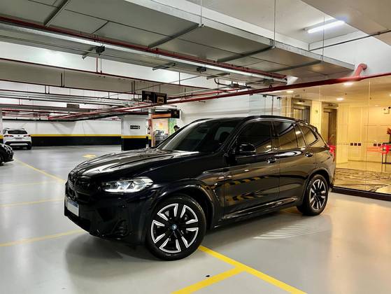 BMW iX3 ELÉTRICO M SPORT BMW iX3 ELÉTRICO M SPORT
